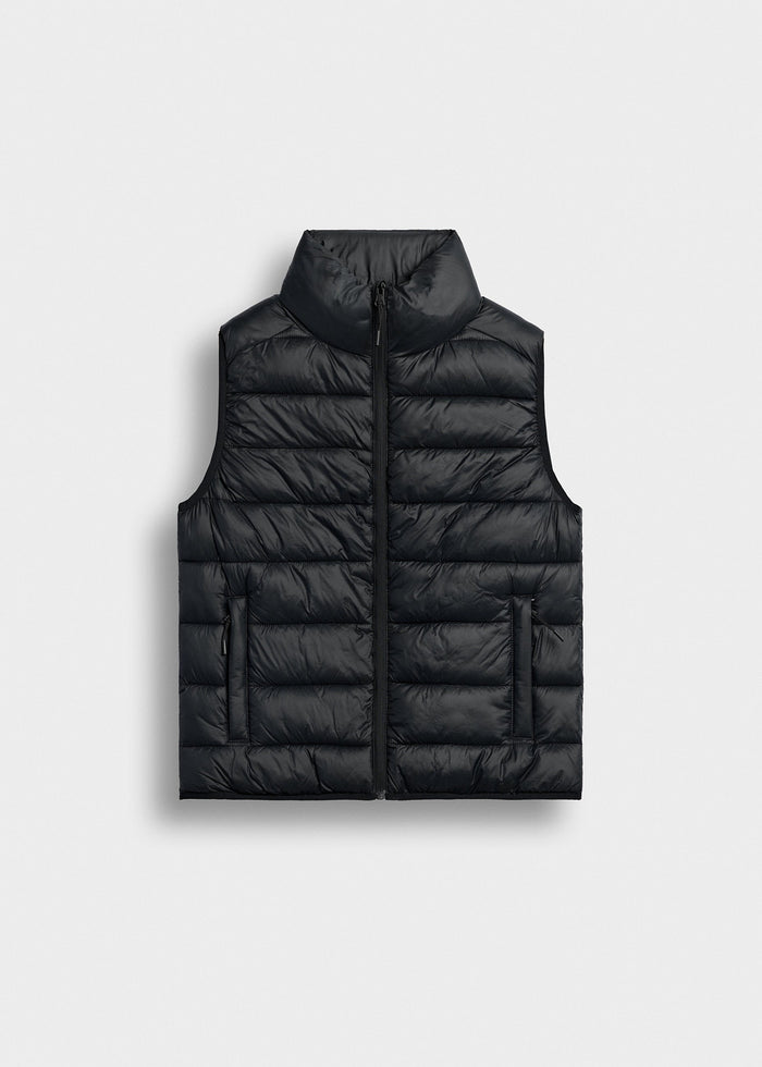 Chaleco Acolchado Ligero Bruno en negro, vista delantera