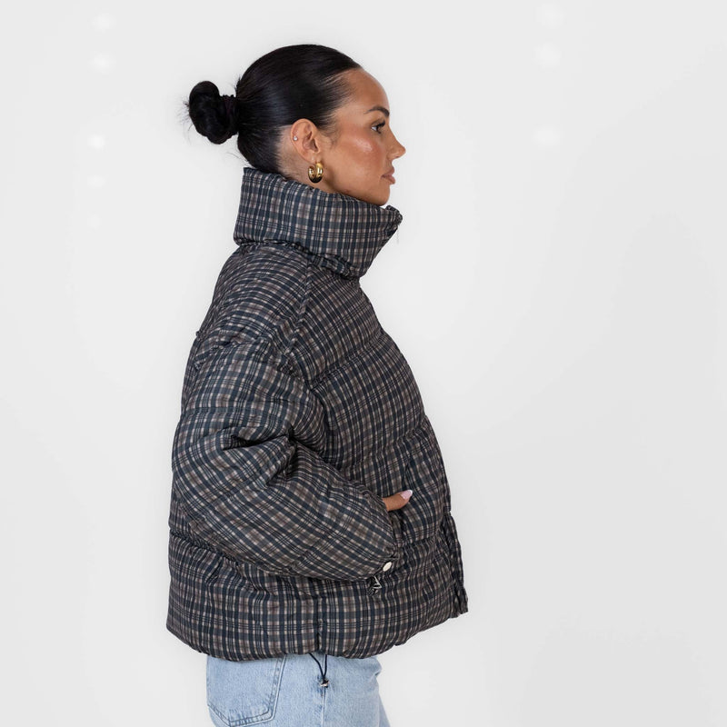 Irina | Chaqueta acolchada oversize de cuadros