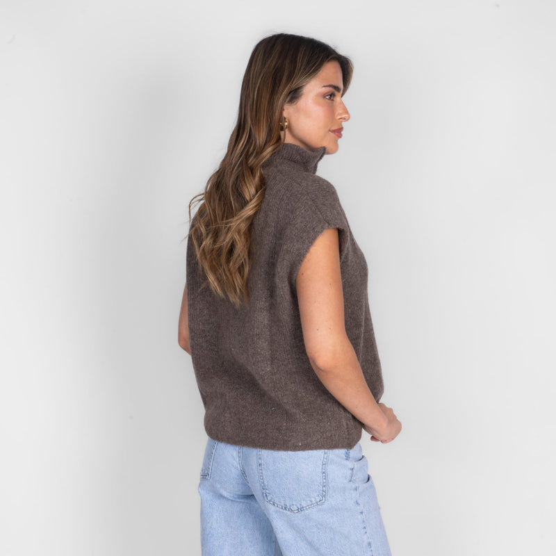 Diana | Chaleco de punto con cremallera y cuello alto