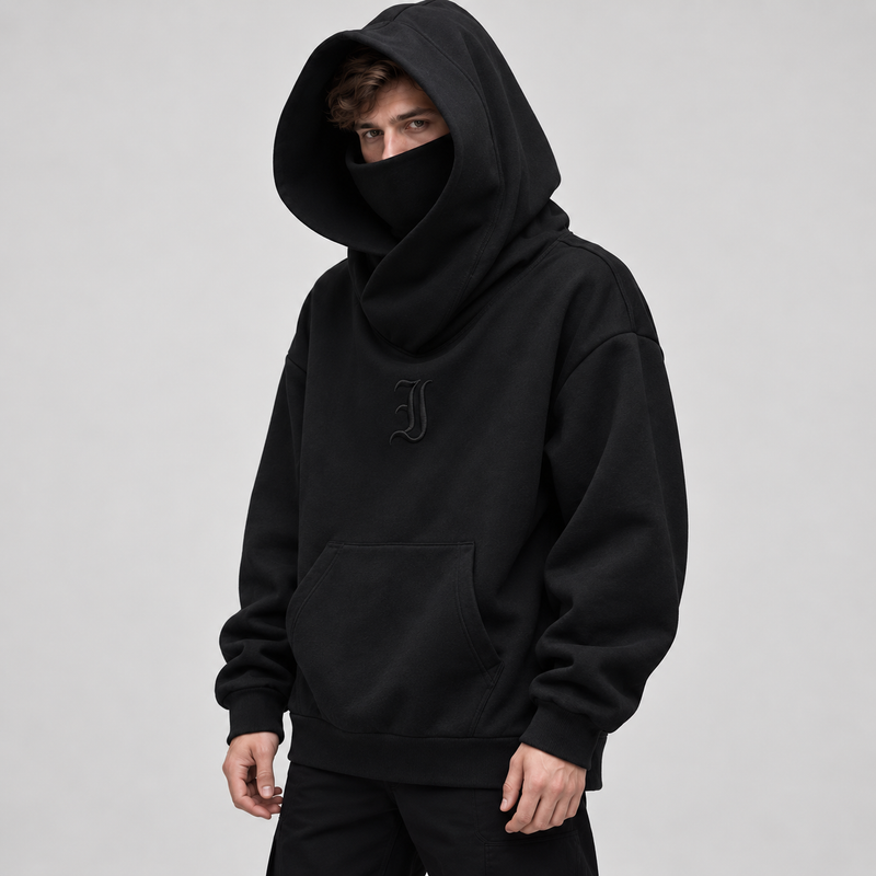 Sudadera oversize Shinobi negra con capucha y cuello elevado