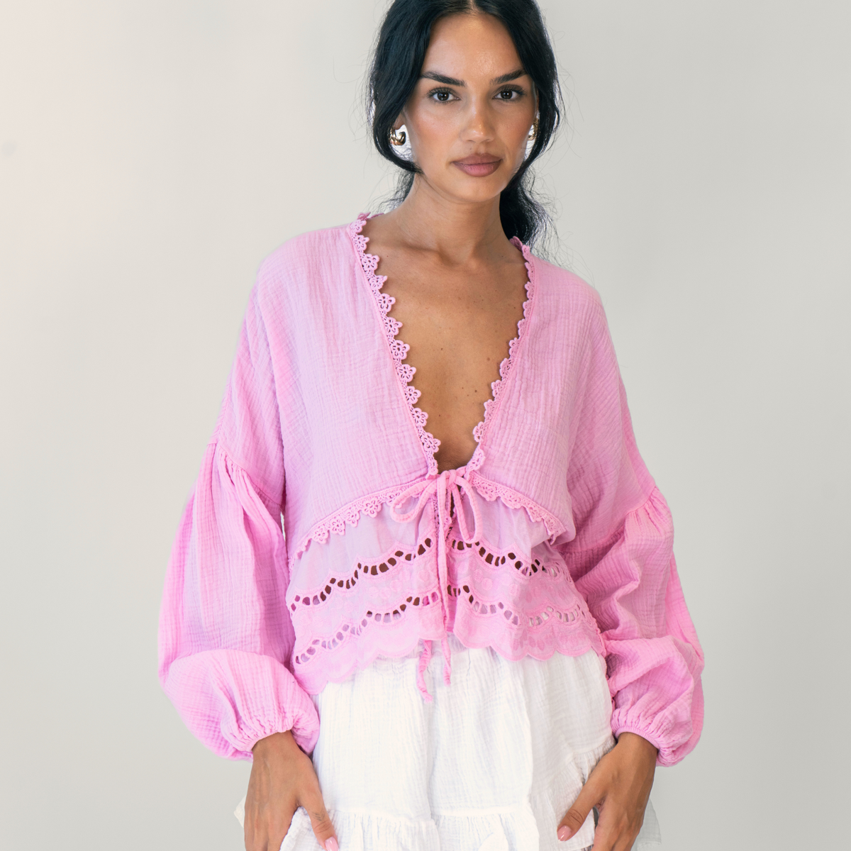 Marisol | Blusa boho con bordado calado