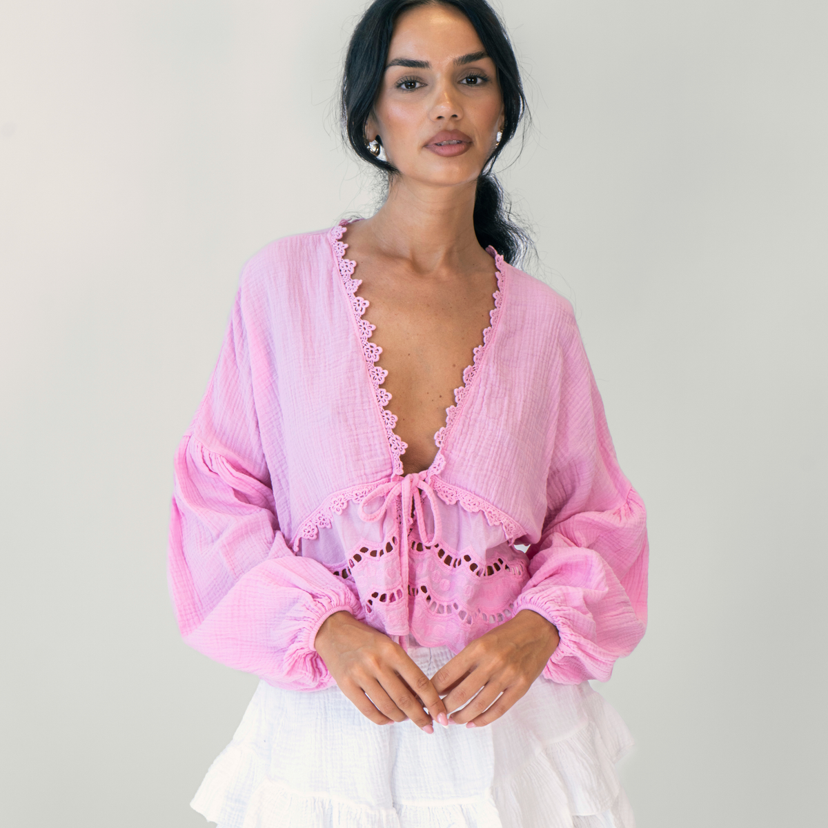 Marisol | Blusa boho con bordado calado