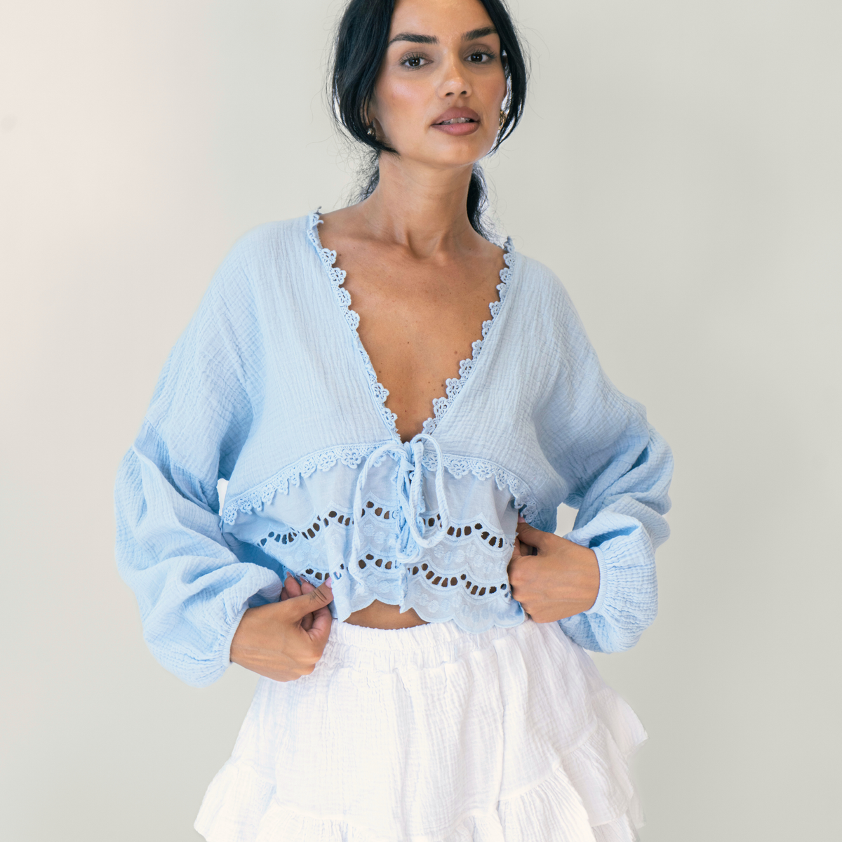 Marisol | Blusa boho con bordado calado