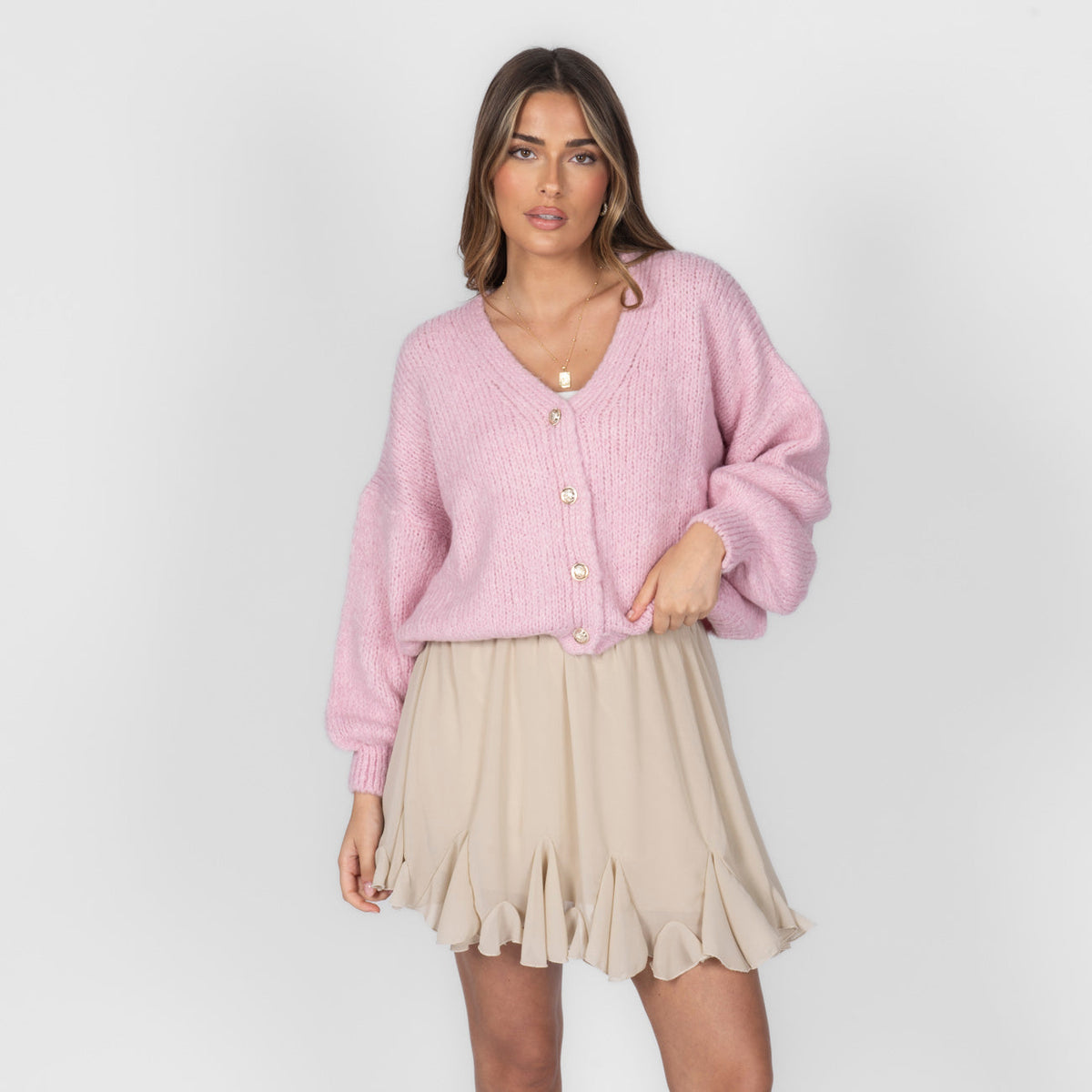 Verónica | Cárdigan corto oversize con escote en V y botones