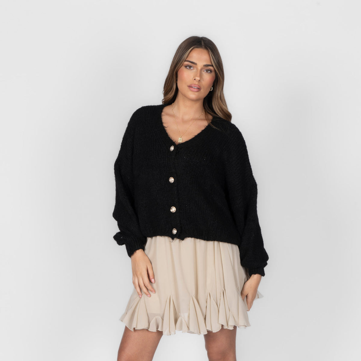 Verónica | Cárdigan corto oversize con escote en V y botones