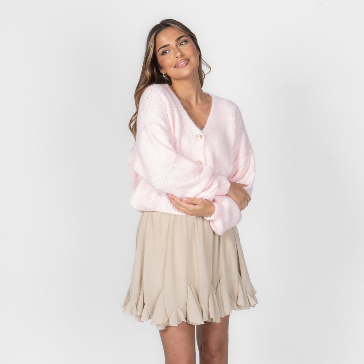 Verónica | Cárdigan corto oversize con escote en V y botones