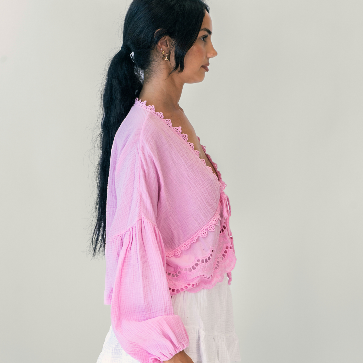Marisol | Blusa boho con bordado calado