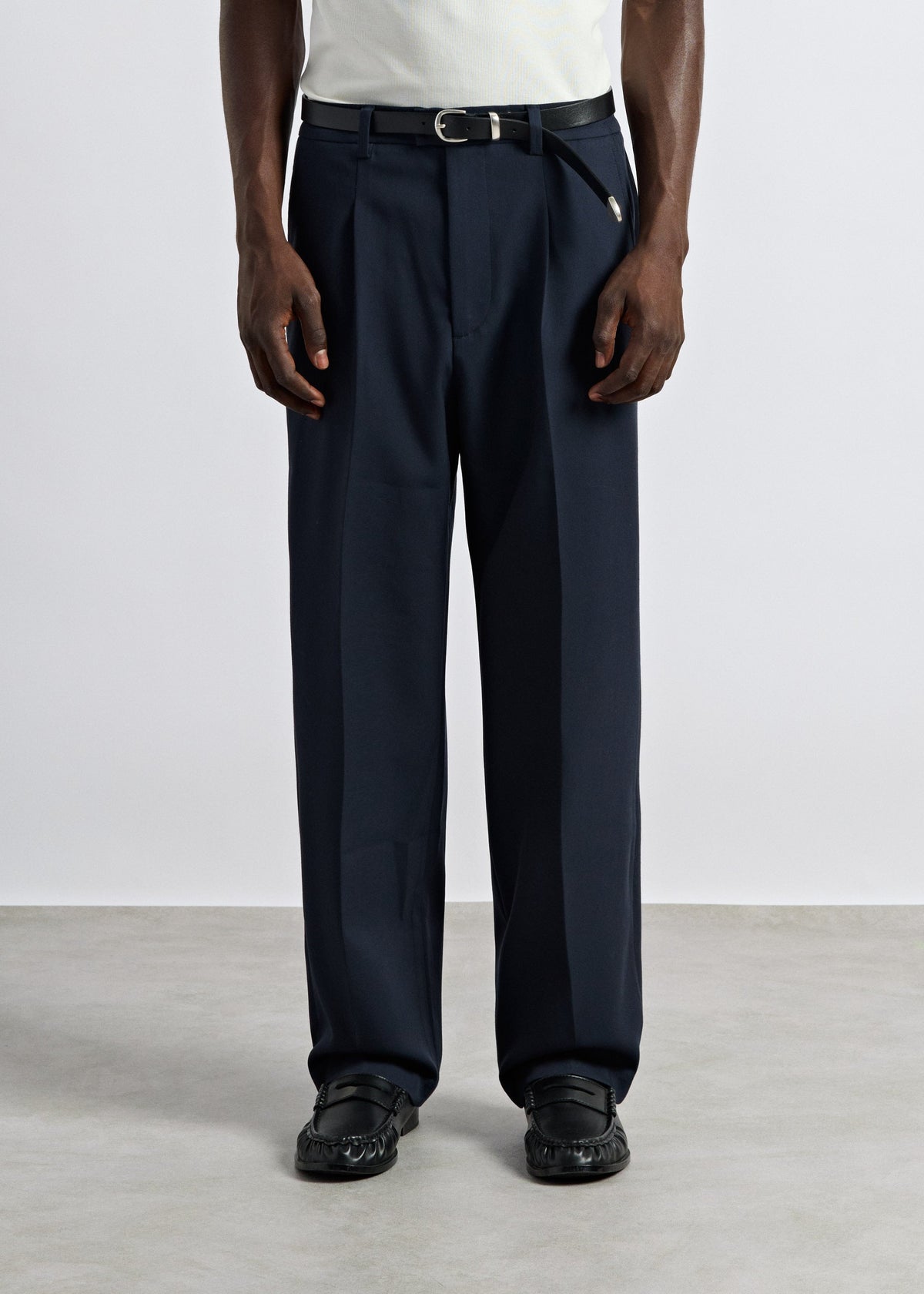 Pantalón de Vestir Recto Diego en azul marino, foto 3