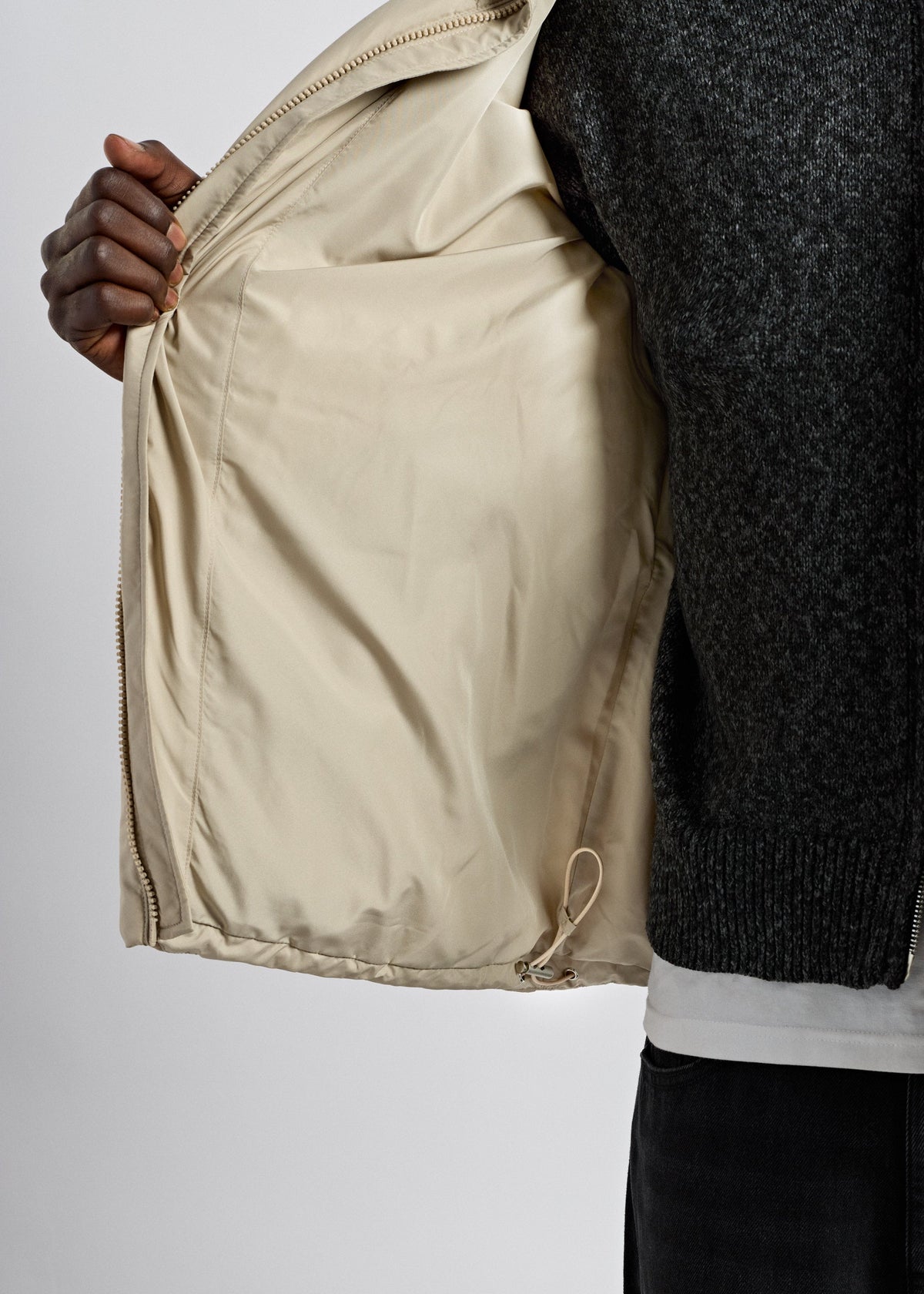 Chaqueta Acolchada Capucha Desmontable Iker en beige frío, foto 6