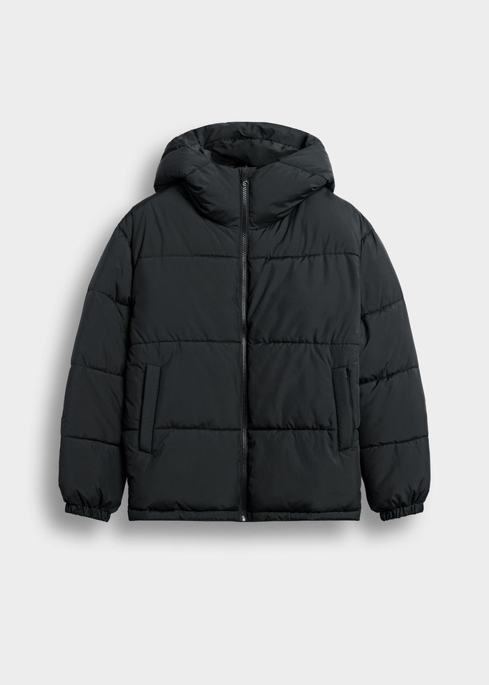 Chaqueta Acolchada Básica Leo en negro, vista delantera