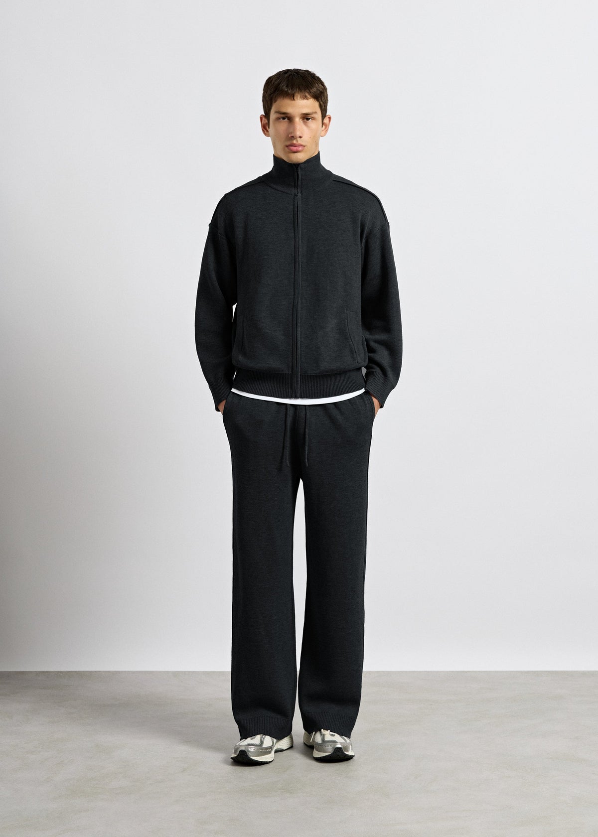 Pantalón de Punto Pierna Ancha Gonzalo en negro, foto 4