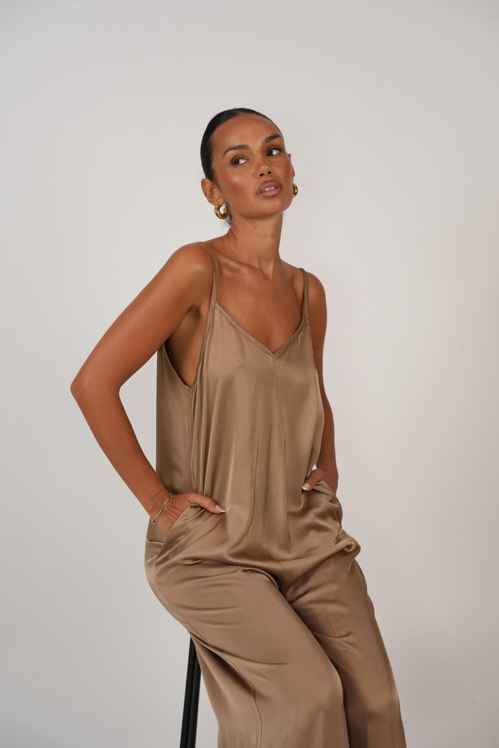 Maite | Mono largo satinado de tirantes