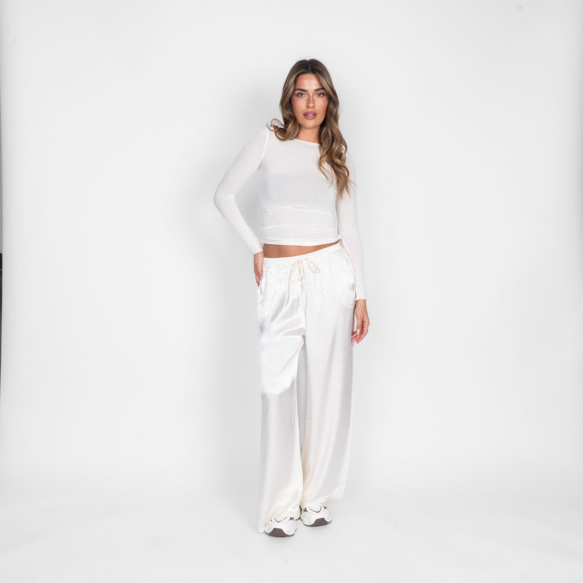Aroa | Pantalón satinado ancho
