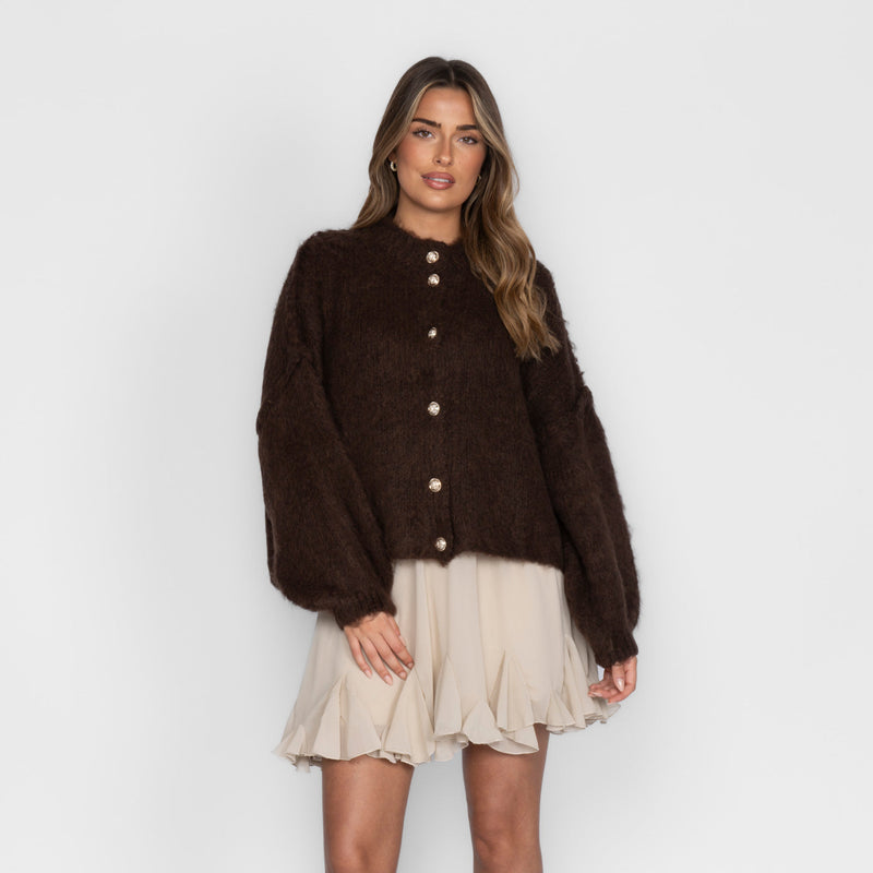 Ariadna | Cárdigan corto oversize con botones dorados