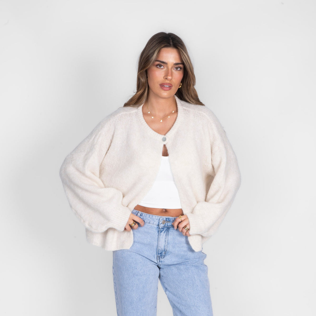 Leonor | Cárdigan minimalista de un botón
