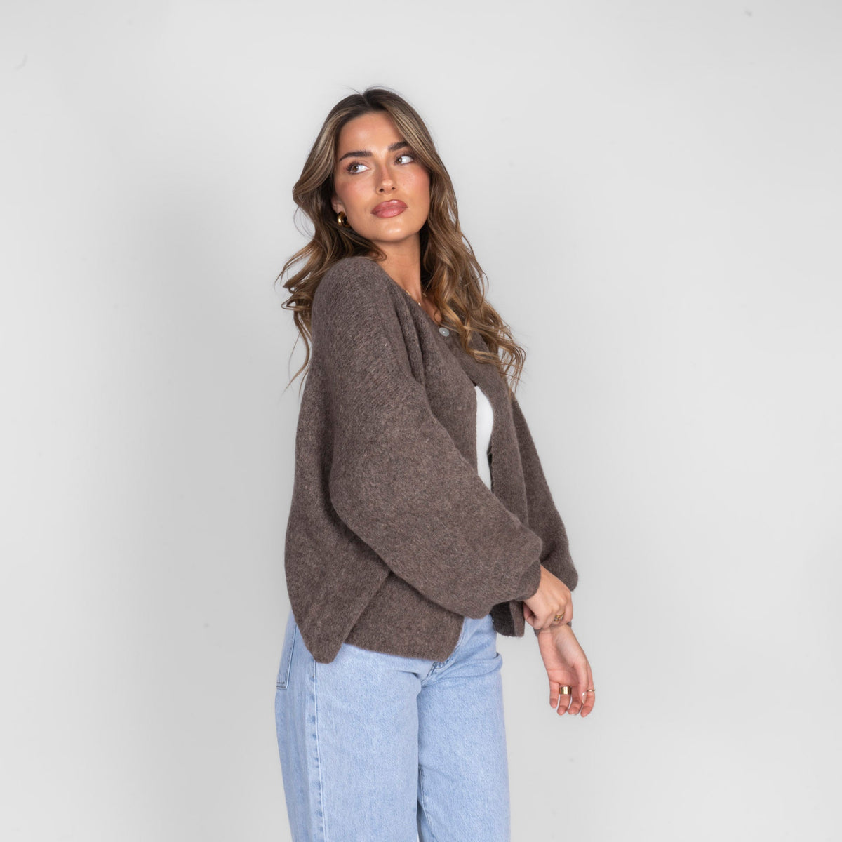 Leonor | Cárdigan minimalista de un botón