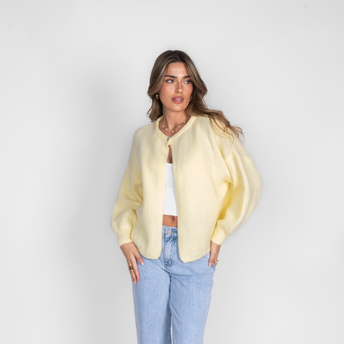 Leonor | Cárdigan minimalista de un botón
