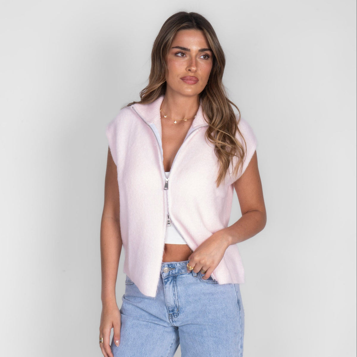 Diana | Chaleco de punto con cremallera y cuello alto