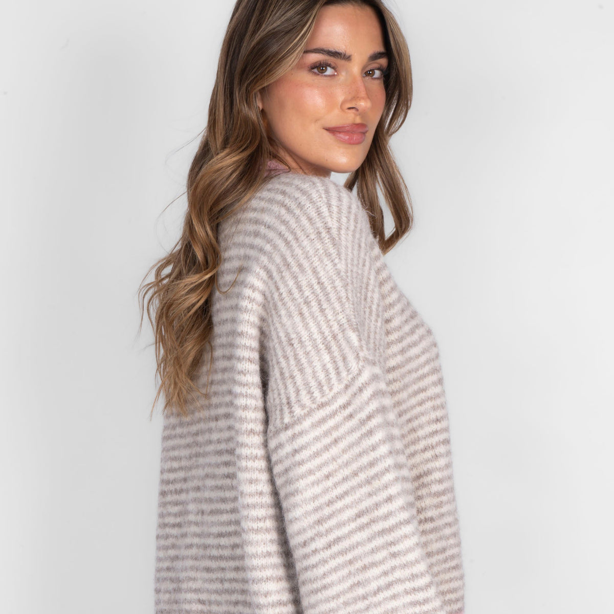 Elsa | Jersey de rayas finas con contrastes rosa