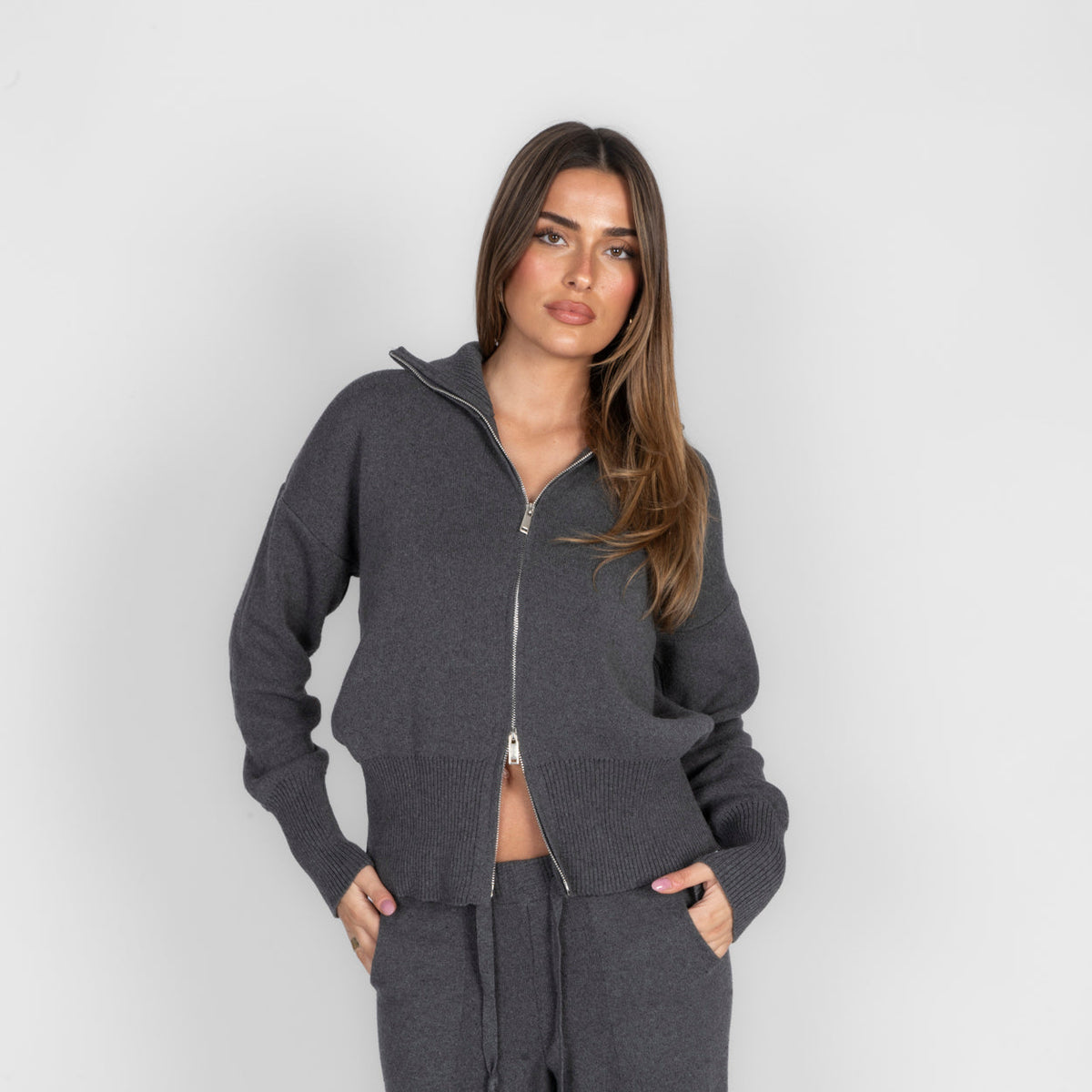 Ximena | Conjunto de cárdigan con cremallera y pantalón