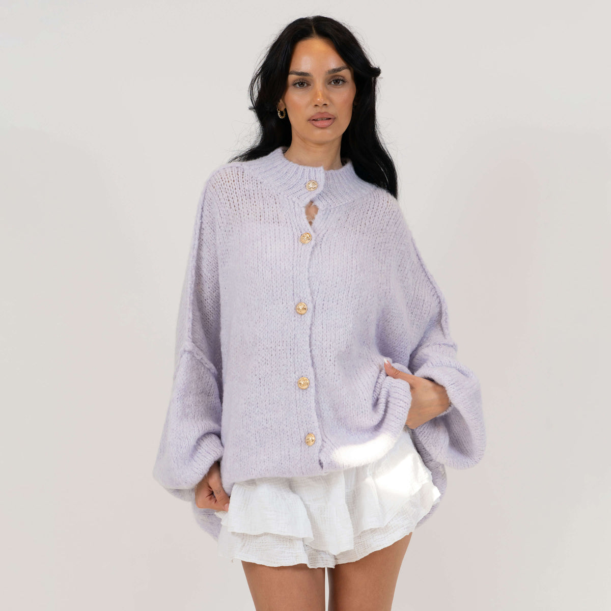 Erika | Cárdigan oversize con botones dorados