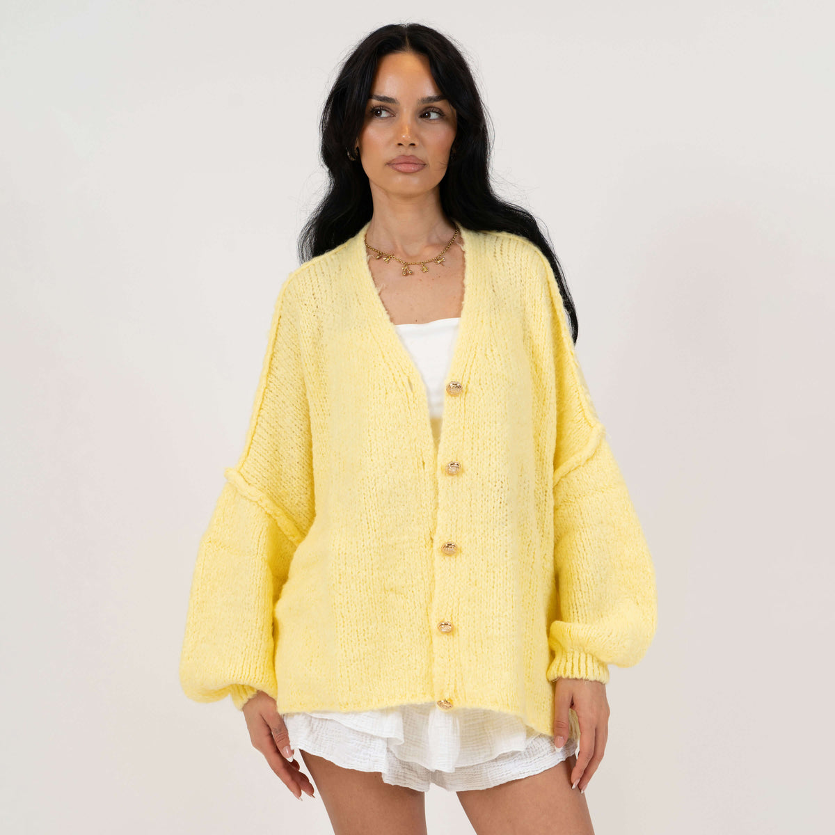 Tamara | Cárdigan oversize con escote en V y botones