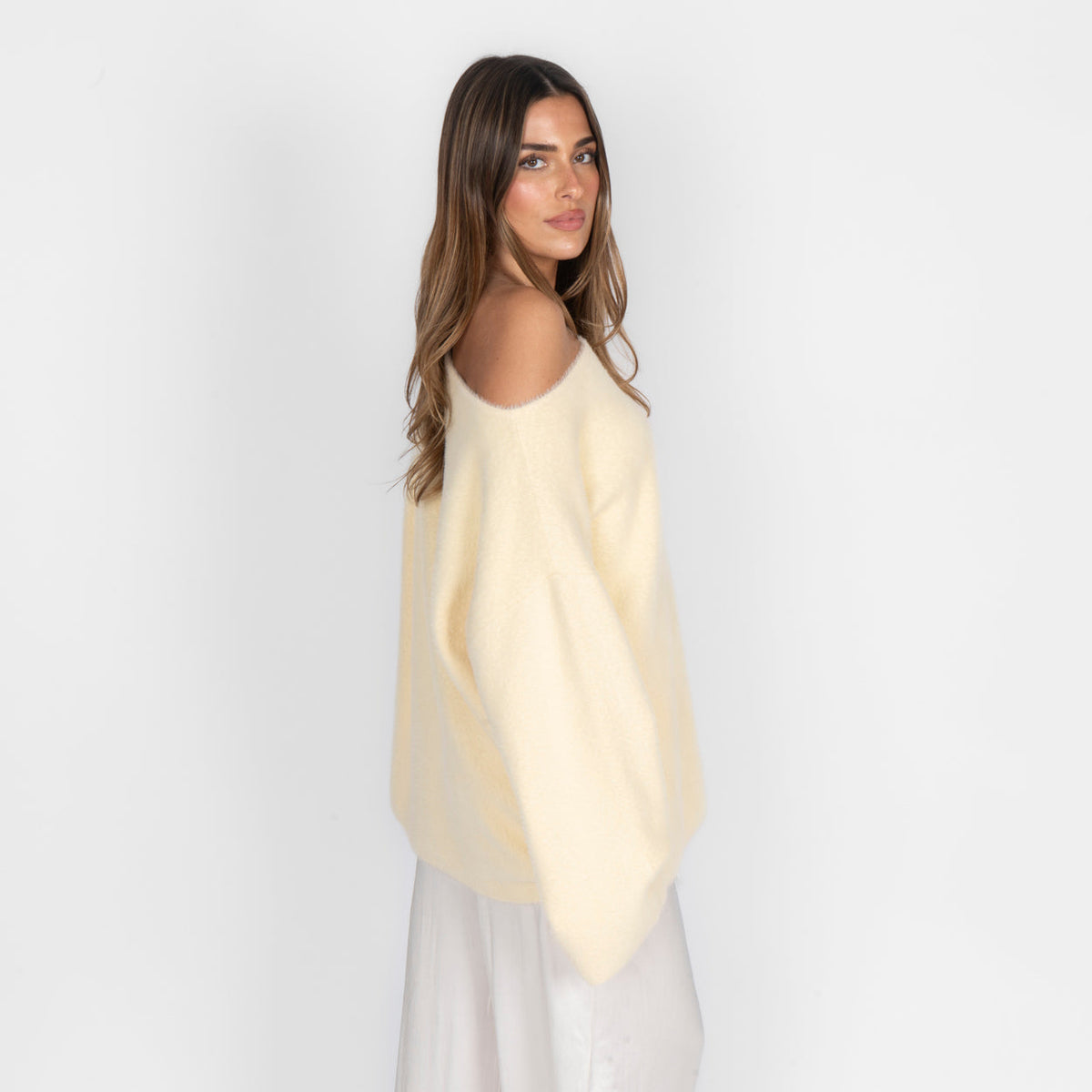 Lorena | Jersey de hombros descubiertos