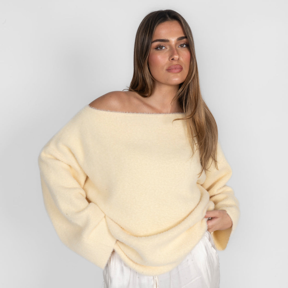Lorena | Jersey de hombros descubiertos