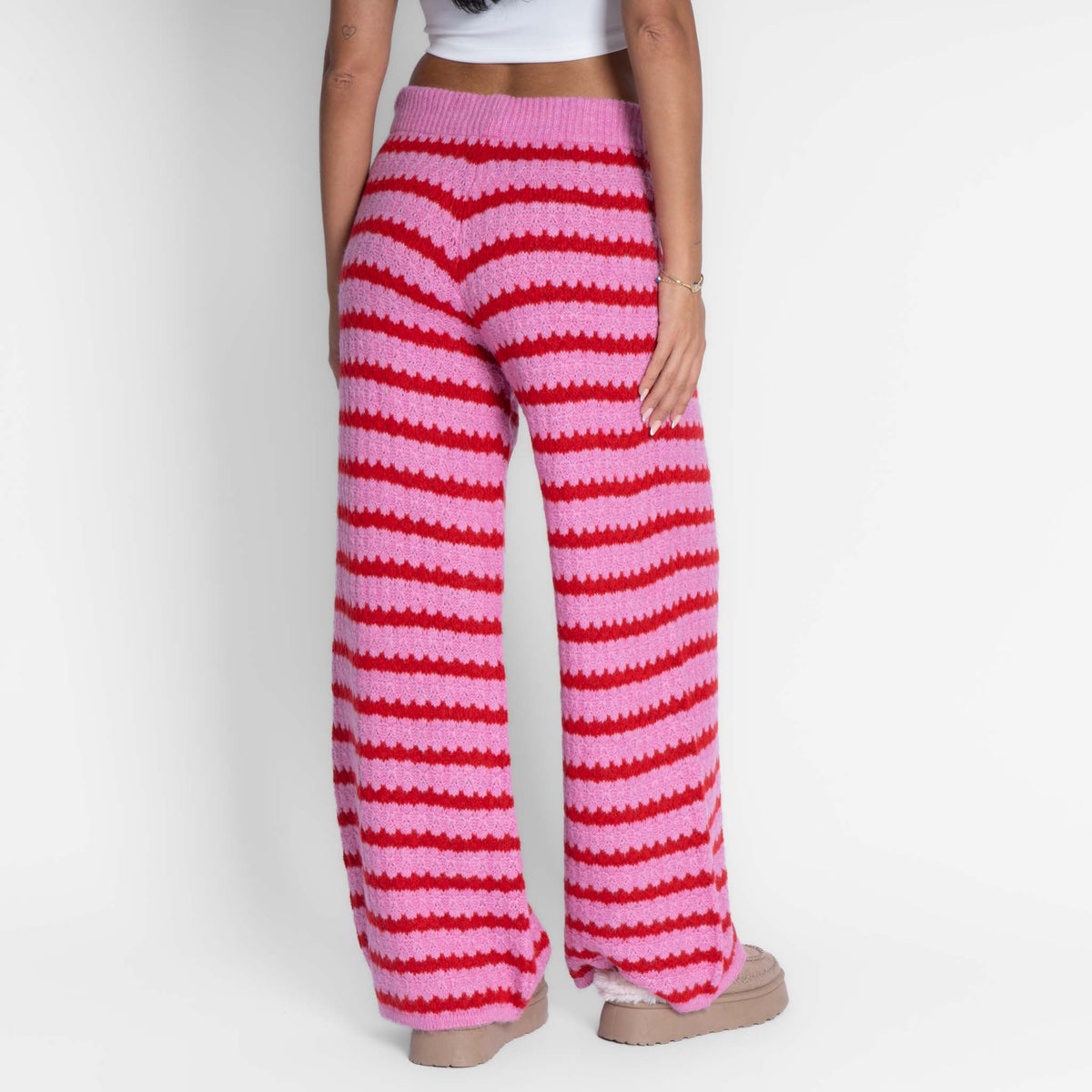 Lorea | Pantalón ancho de punto de rayas rosa