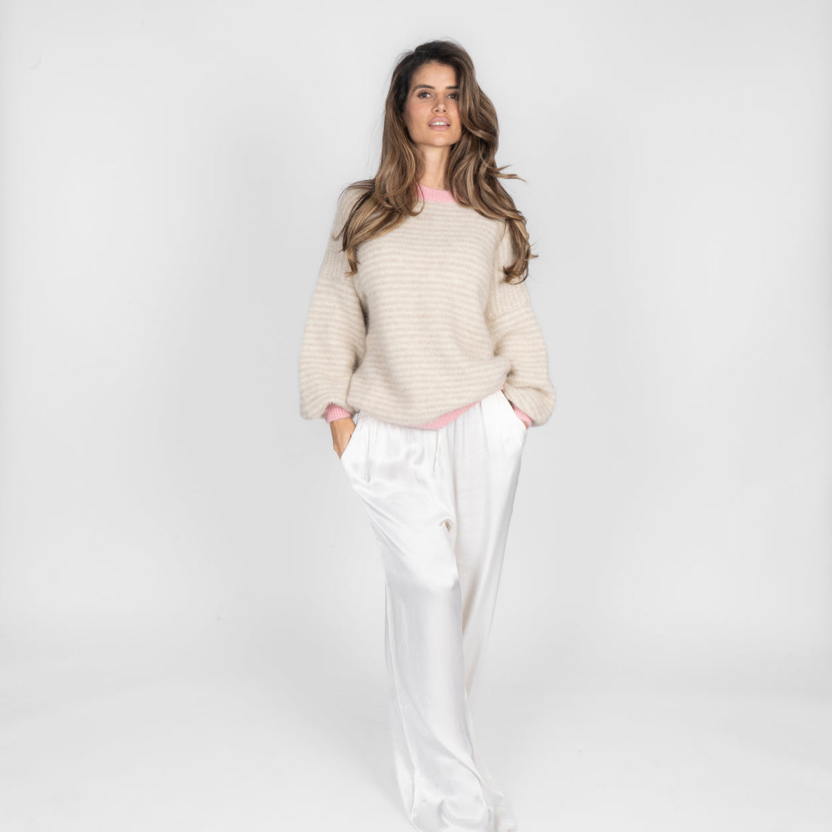Elsa | Jersey de rayas finas con contrastes rosa