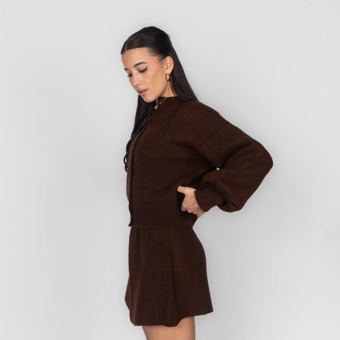 Sofía | Conjunto de cárdigan y minifalda de punto