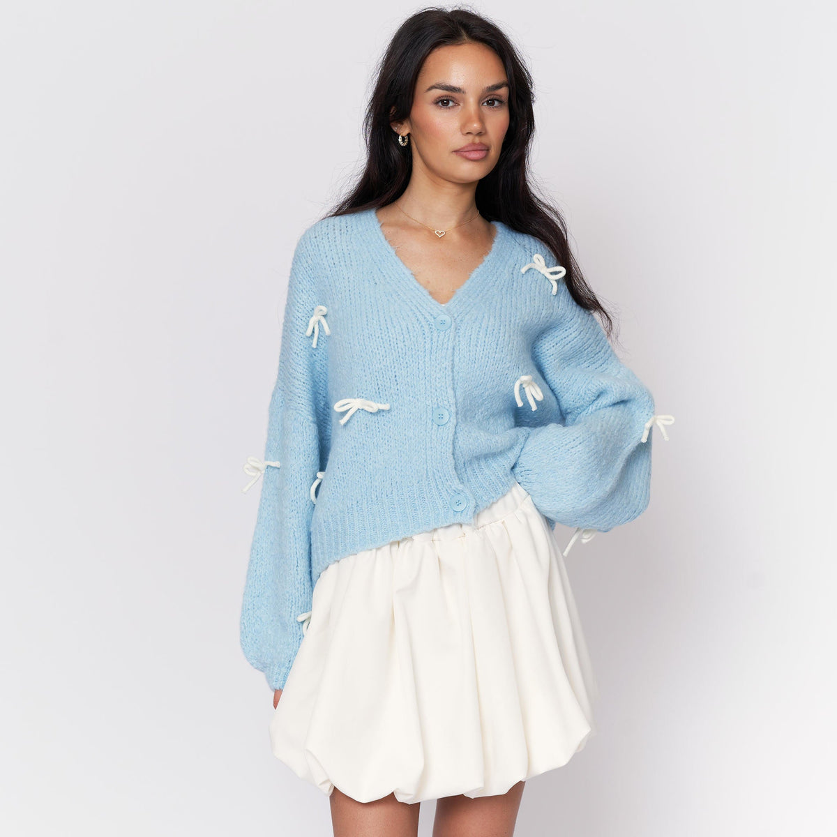 Cleo | Cárdigan oversize con mini lazos