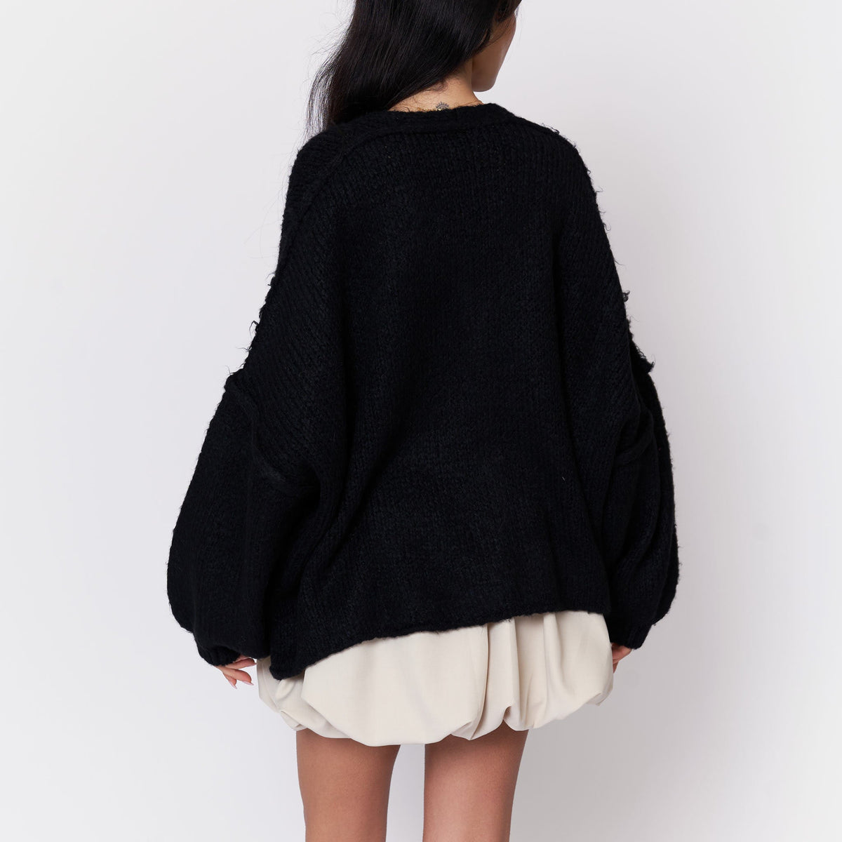 Tamara | Cárdigan oversize con escote en V y botones