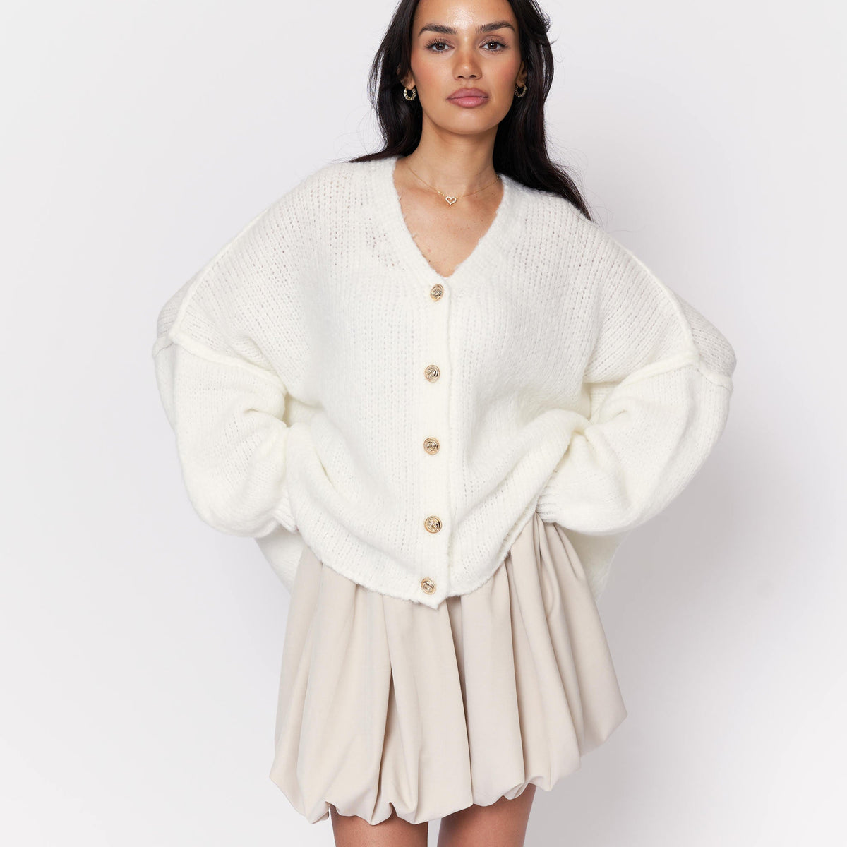 Tamara | Cárdigan oversize con escote en V y botones