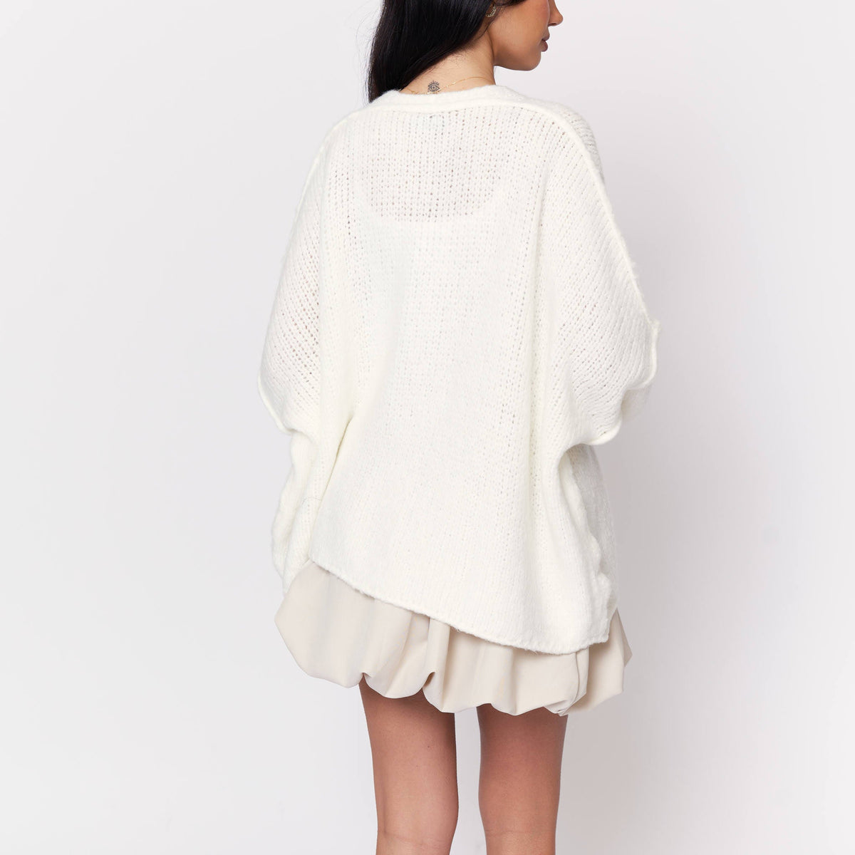 Tamara | Cárdigan oversize con escote en V y botones