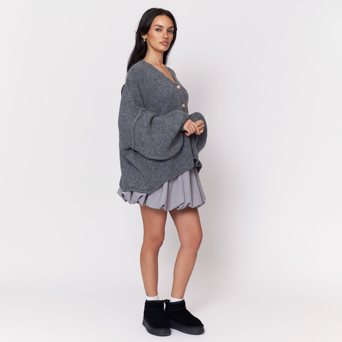 Tamara | Cárdigan oversize con escote en V y botones