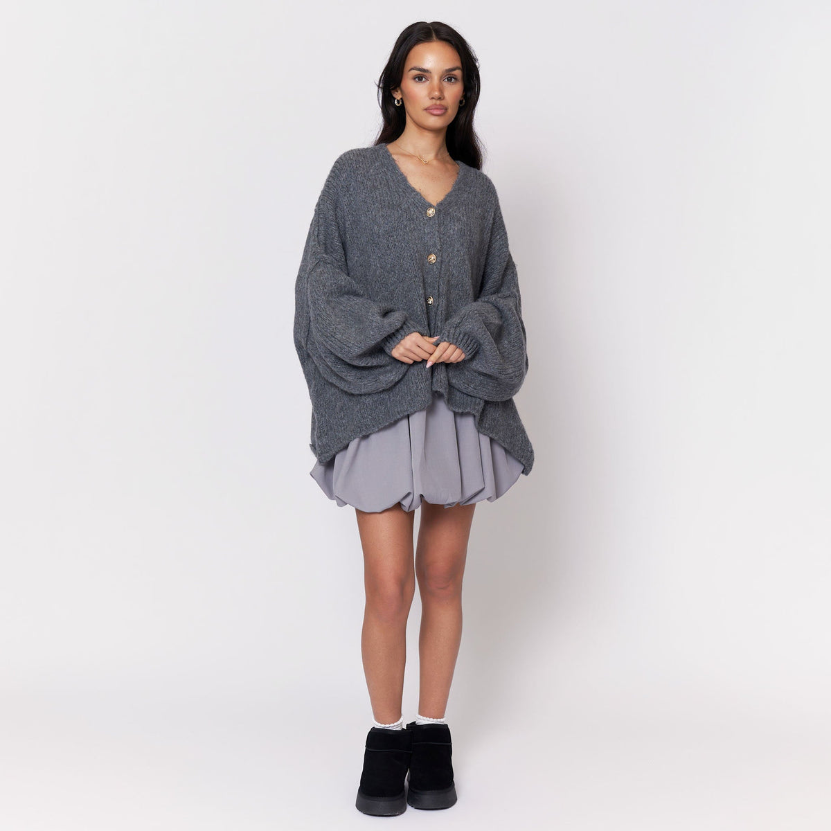 Tamara | Cárdigan oversize con escote en V y botones