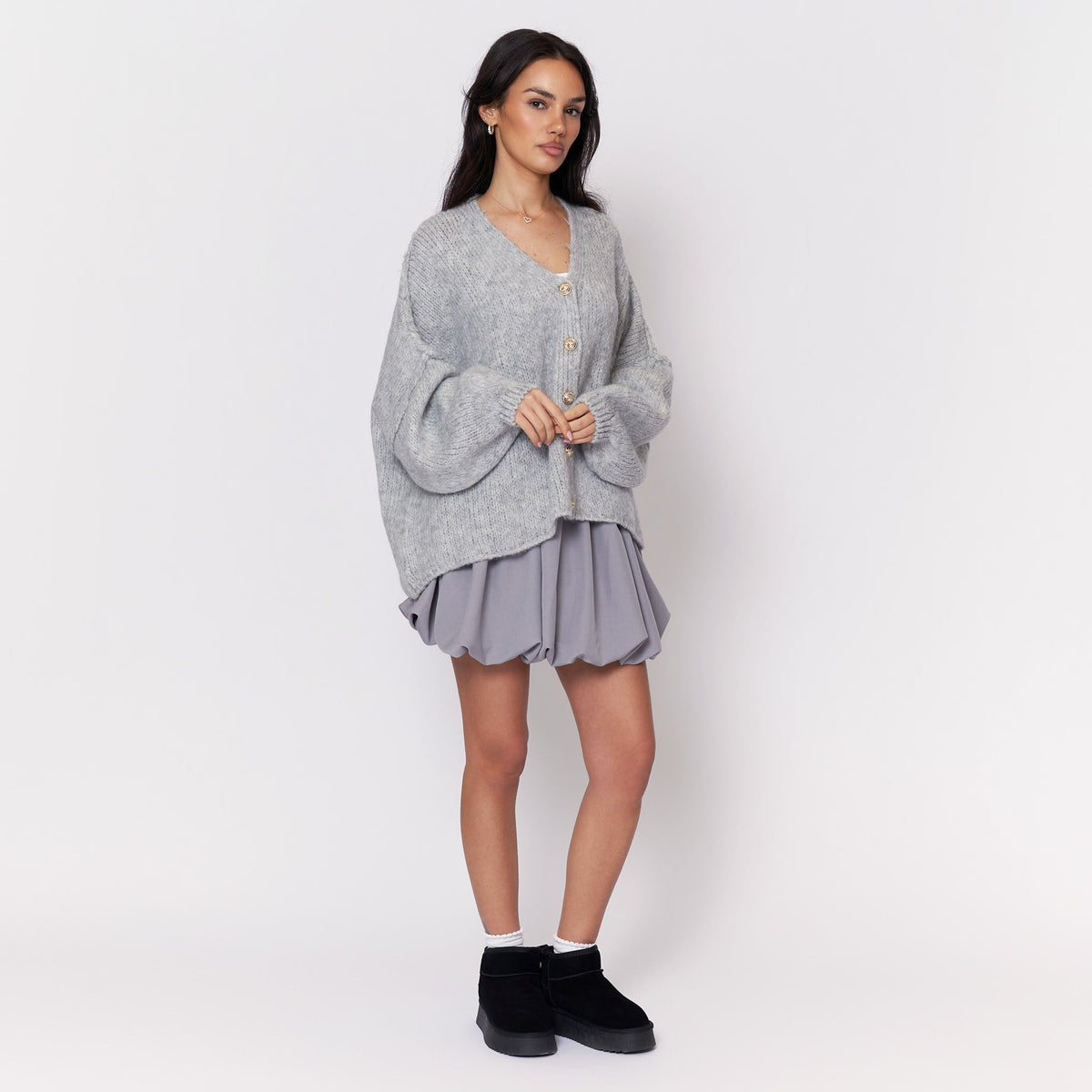 Tamara | Cárdigan oversize con escote en V y botones