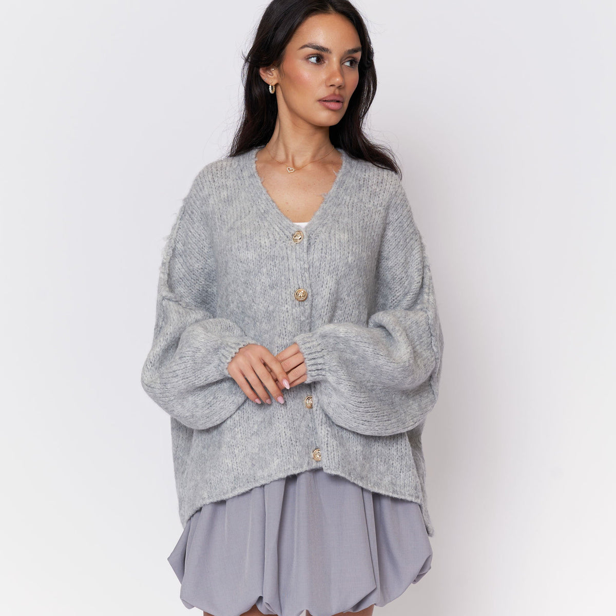 Tamara | Cárdigan oversize con escote en V y botones