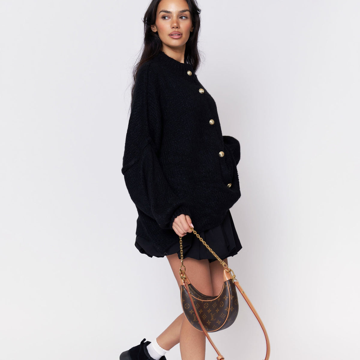 Erika | Cárdigan oversize con botones dorados