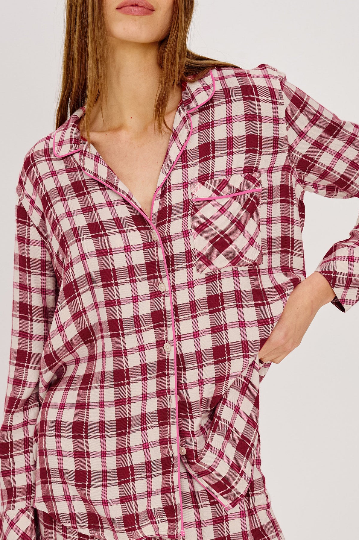 Luna | Pijama de camisa y pantalón · Rosa cardenal