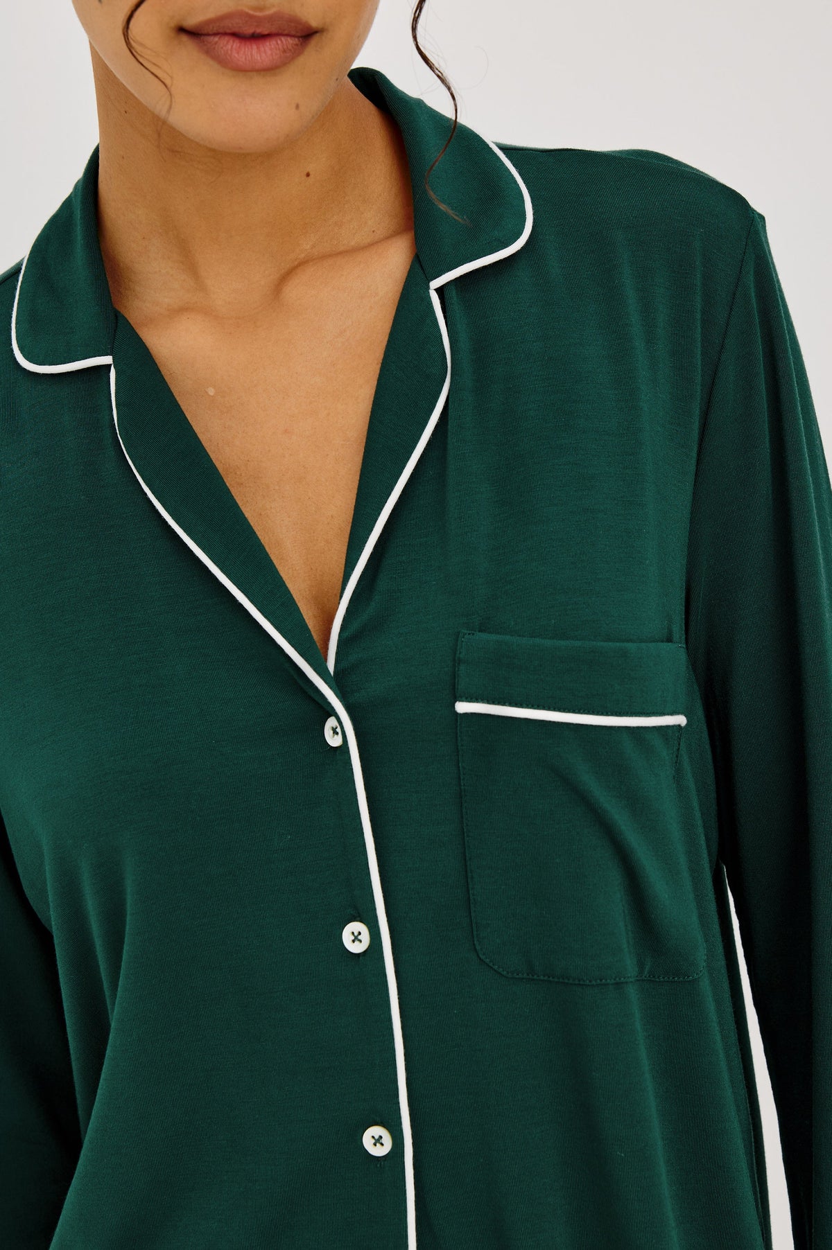 Varra | Pijama de camisa y pantalón · Verde bosque
