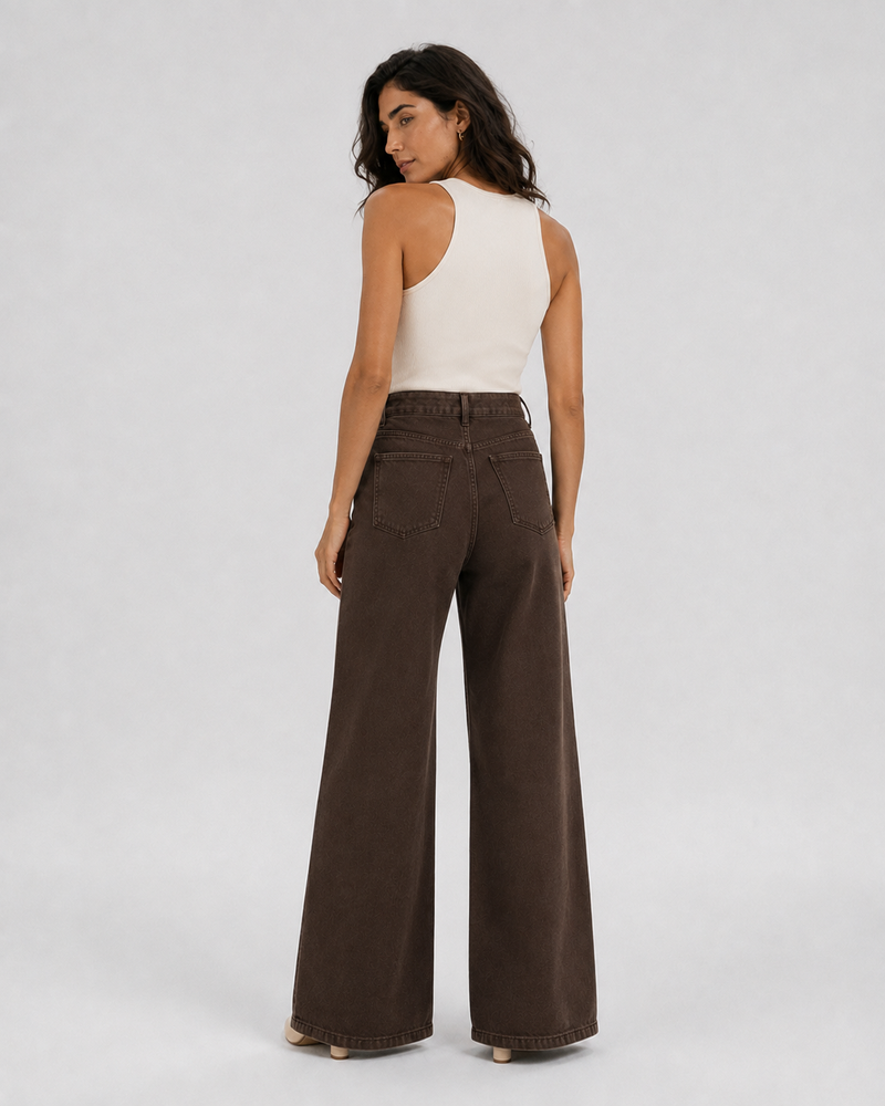Pantalón Capri Wide Leg en modelo 1 - espalda