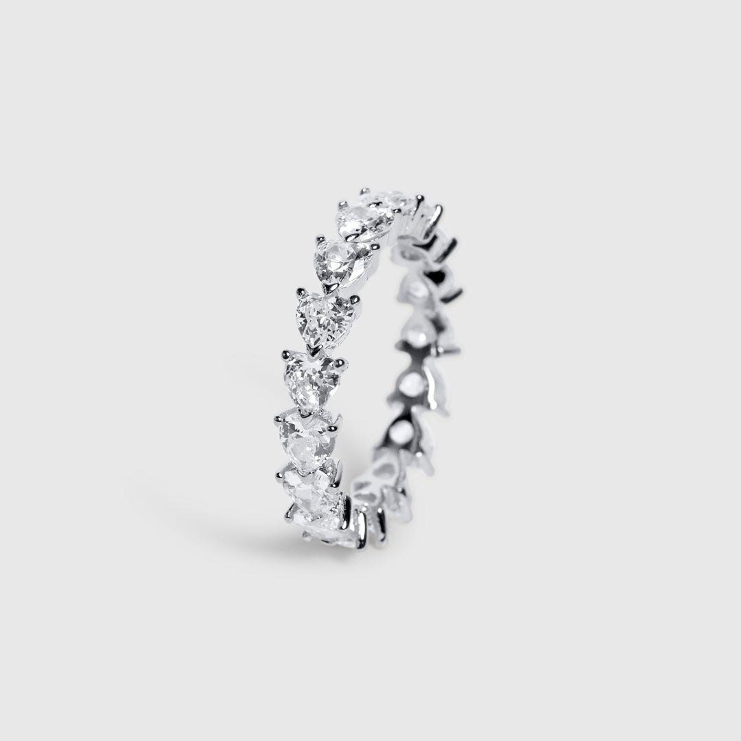 Raquel | Anillo de piedras en forma de corazón