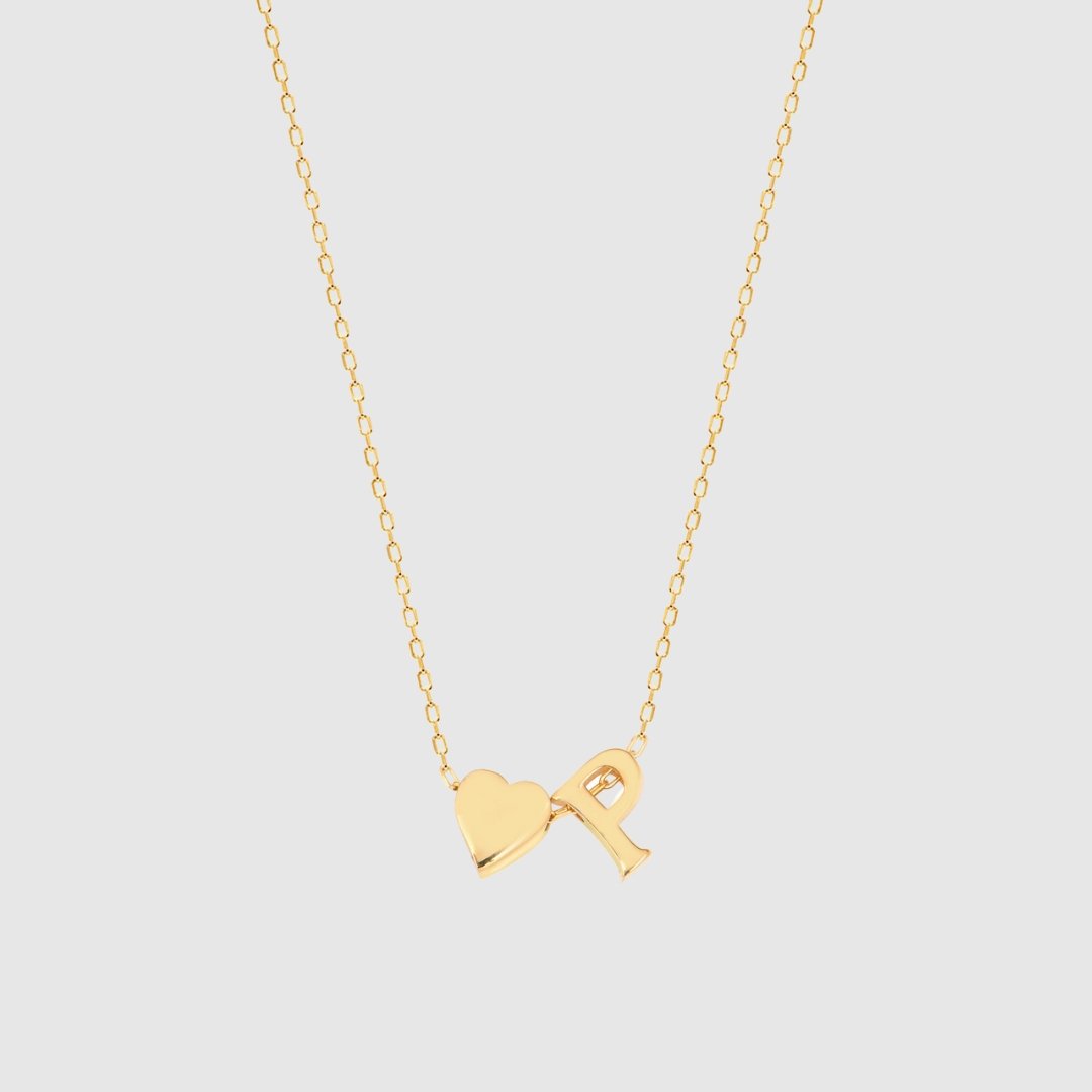 Judith | Collar con corazón liso e inicial