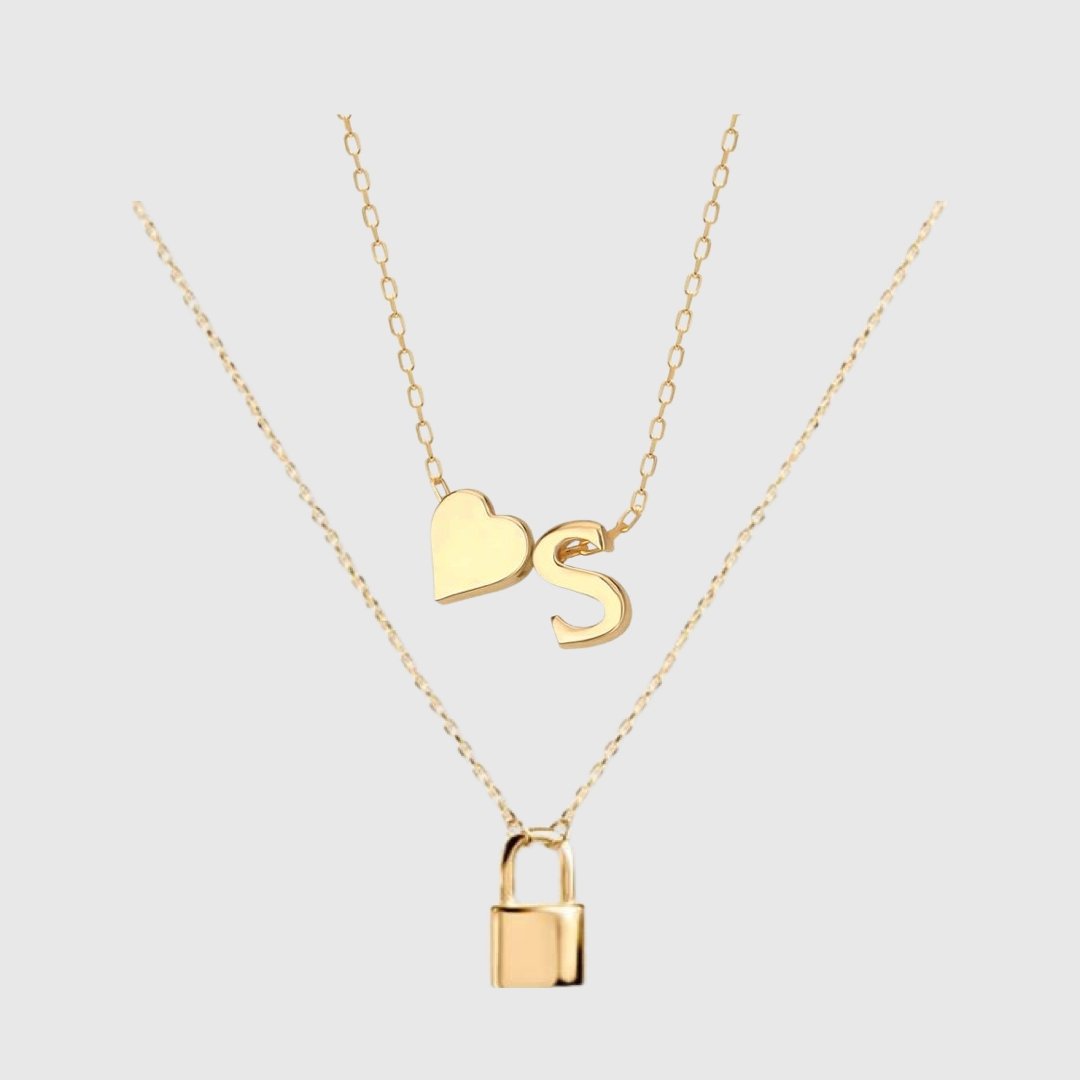 Gisela | Set de dos collares corazón con inicial y candado