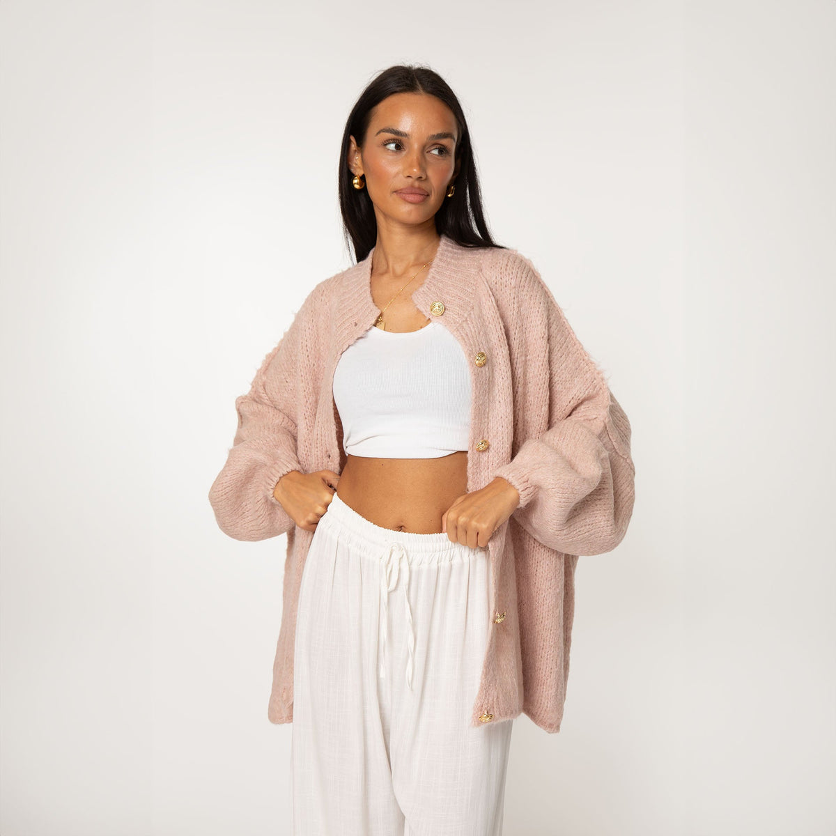 Erika | Cárdigan oversize con botones dorados