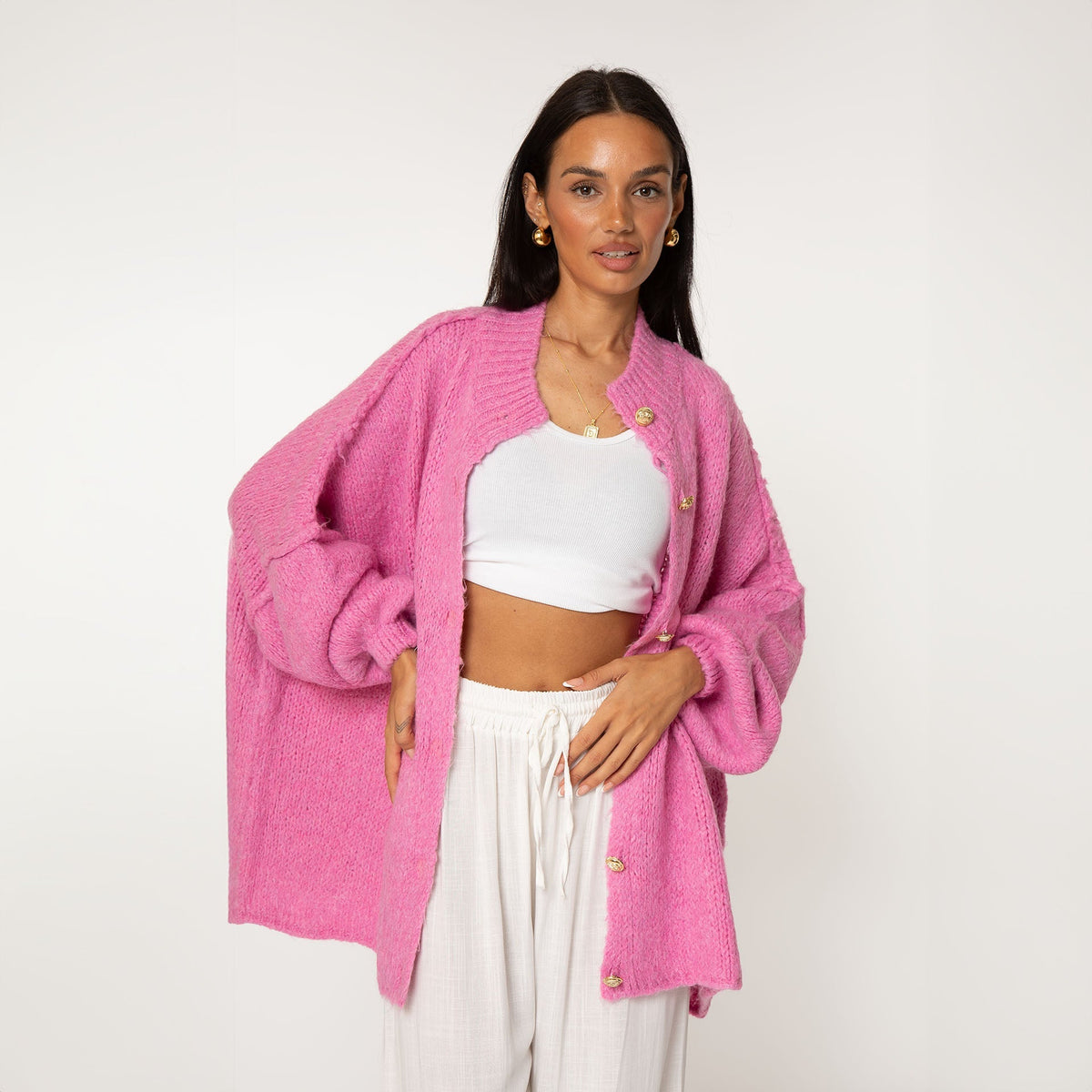 Erika | Cárdigan oversize con botones dorados
