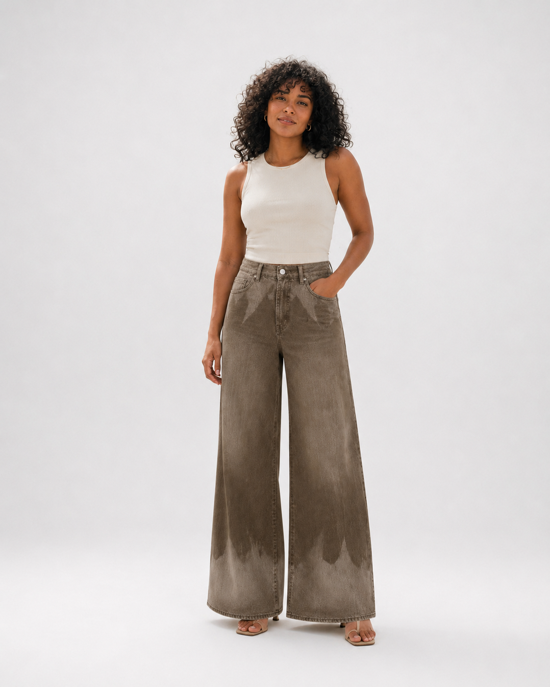 Pantalón Siena Washed en modelo 3 - frontal