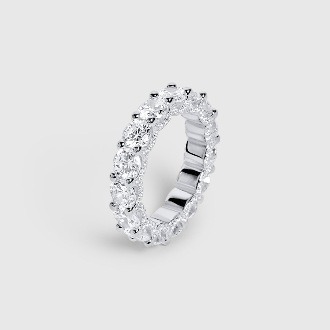 Vania | Anillo alianza de piedras grandes